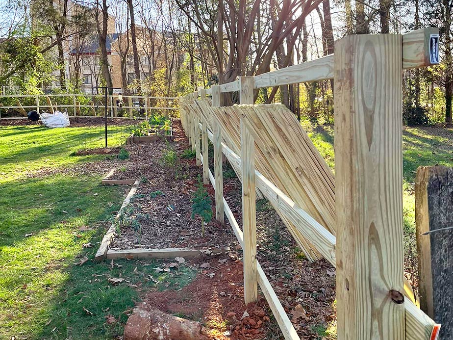 Davidson North Carolina Professional Fence Installation